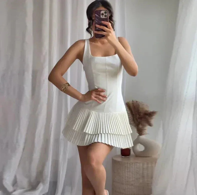 New Sheath Square-Neck Sleeveless Tiered Pleated White Short Homecoming Dress