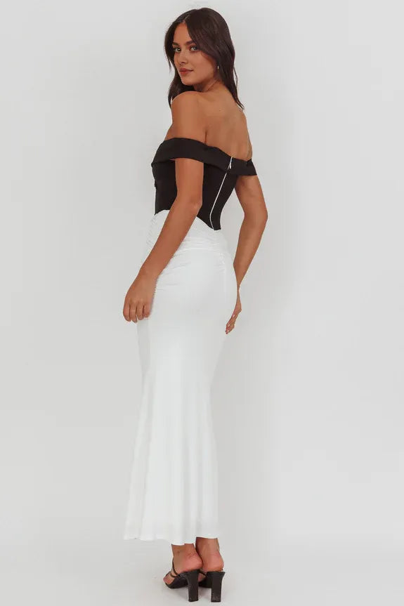 Off-Shoulder Contrasting Bodice Zipper-Back Black And White Maxi Prom Dress