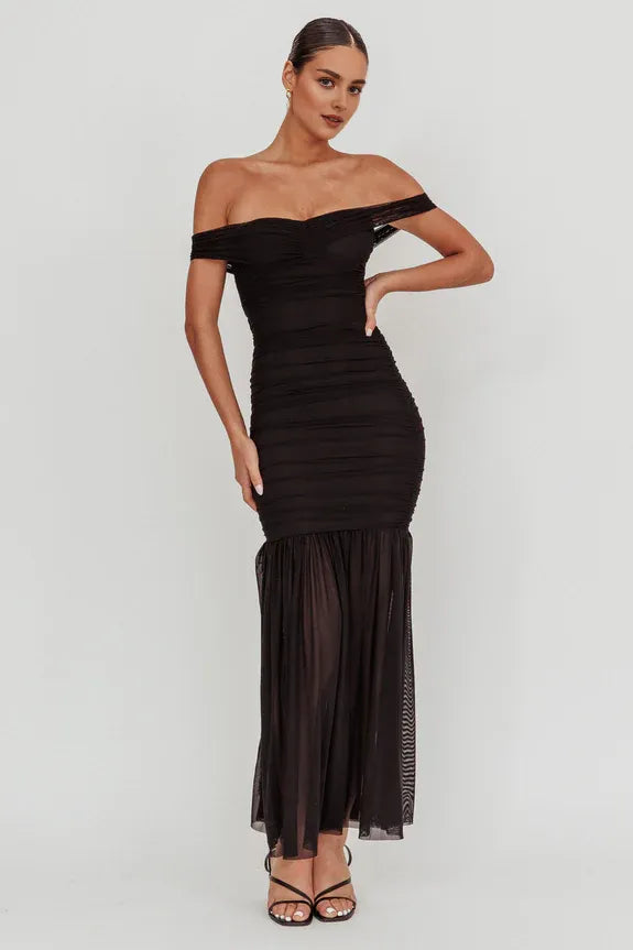Off-Shoulder Pleated Mesh Black Maxi Homecoming Dress With Slit