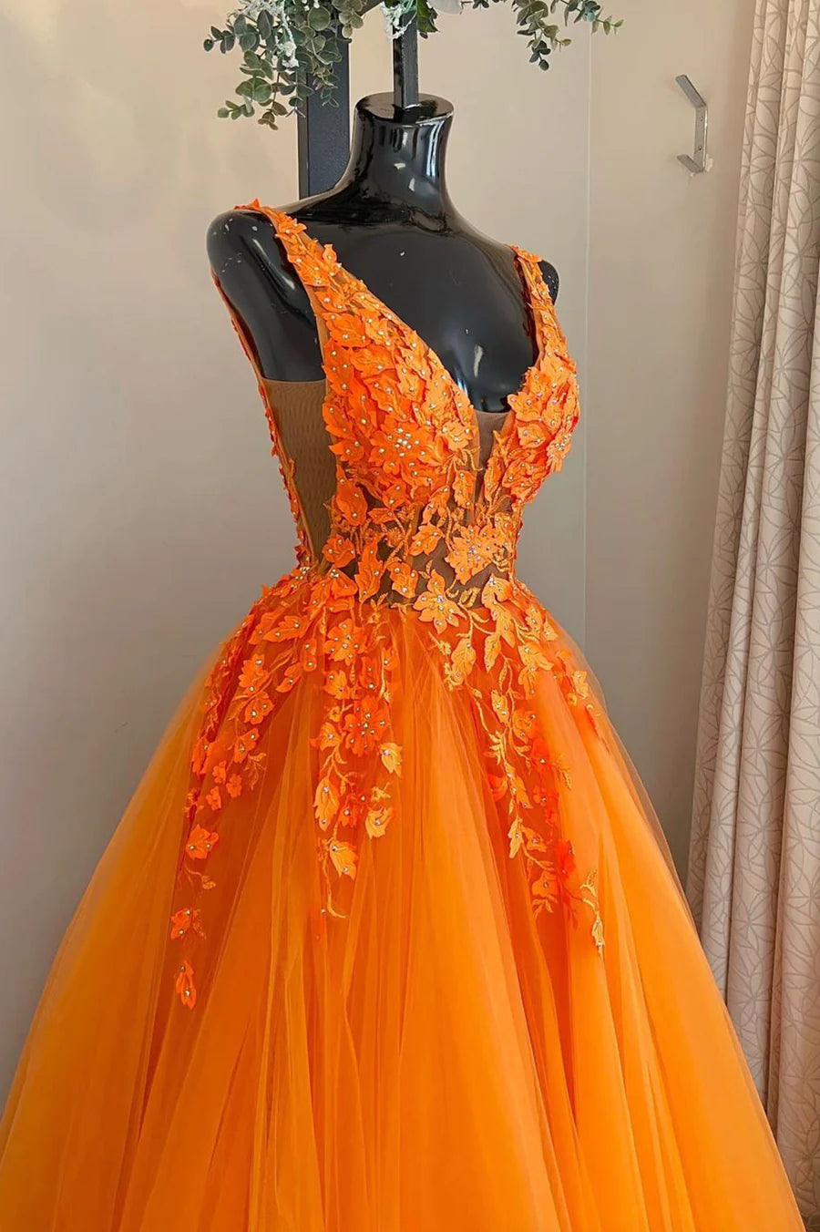 Orange Lace V-Neck Open Back A-Line Long Prom Dress Evening Party Dress