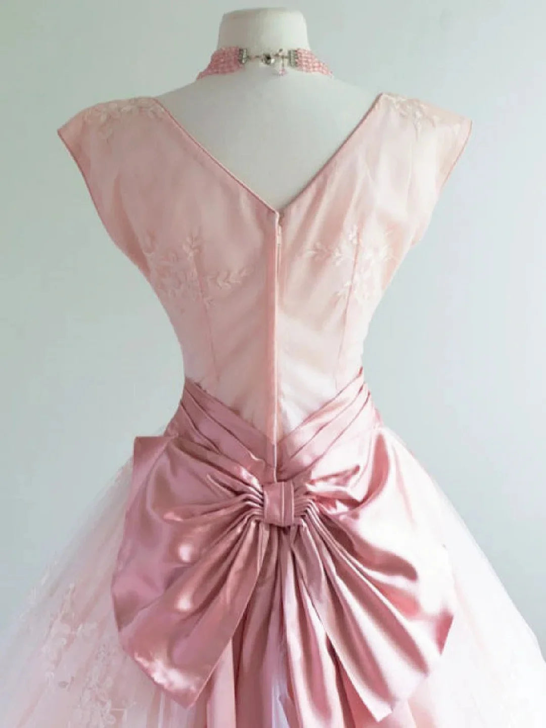 Pink Floral Prints Vintage Round Neck Homecoming Dress A Line Short Prom Dress Party Dress