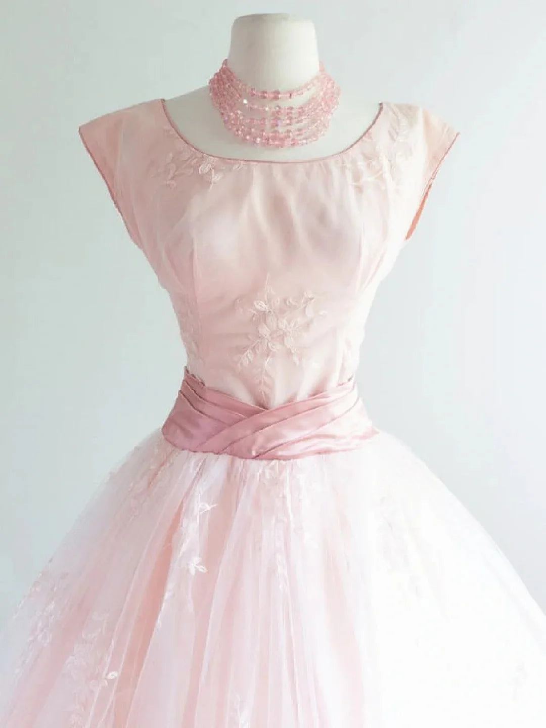 Pink Floral Prints Vintage Round Neck Homecoming Dress A Line Short Prom Dress Party Dress