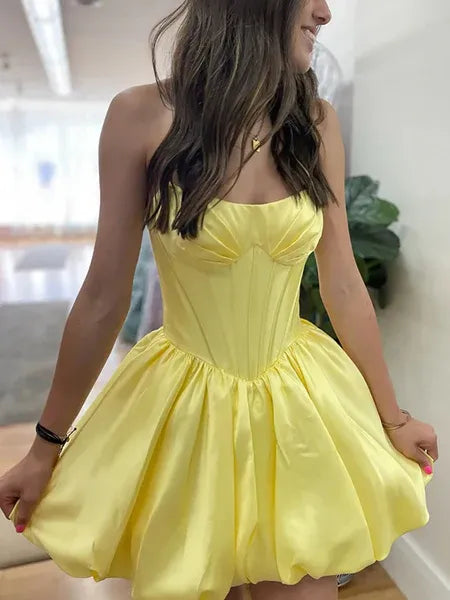 Playful A-Line Strapless Corset Satin Yellow Short Homecoming Dress