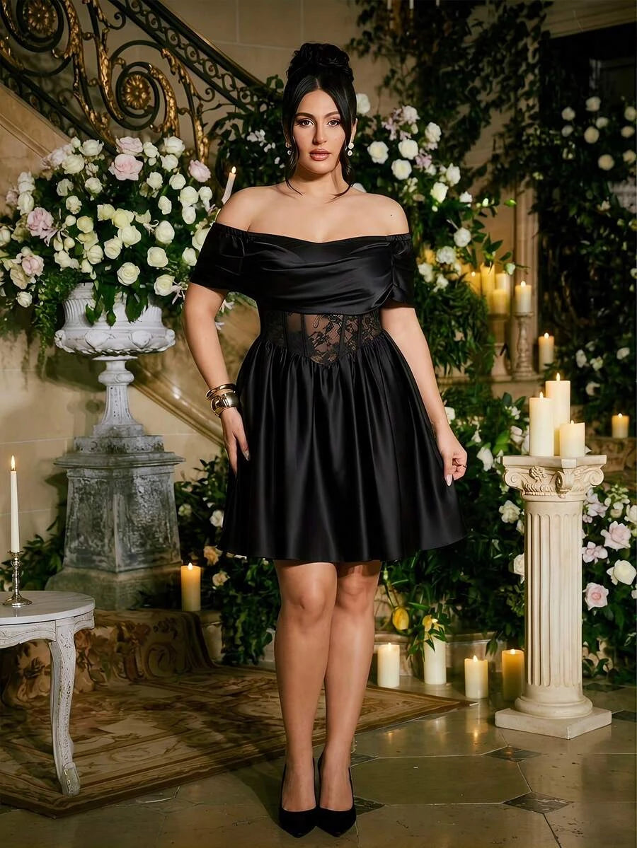 Plus Size Stylish A-Line Off-Shoulder Corset Lace Satin Black Mini Homecoming Dress