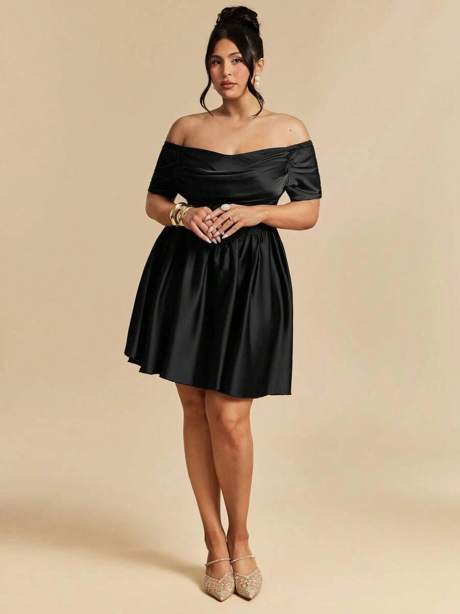 Plus Size Stylish A-Line Off-Shoulder Corset Lace Satin Black Mini Homecoming Dress