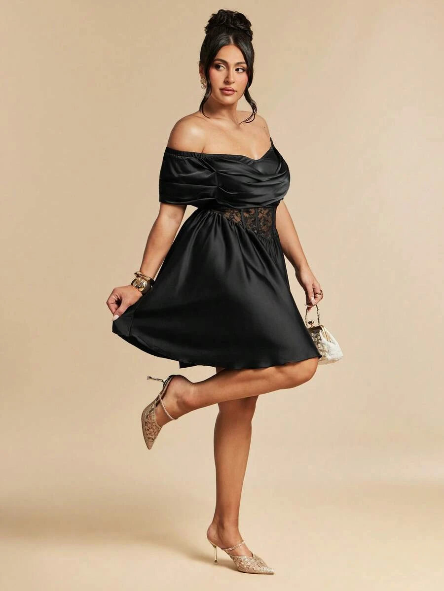 Plus Size Stylish A-Line Off-Shoulder Corset Lace Satin Black Mini Homecoming Dress