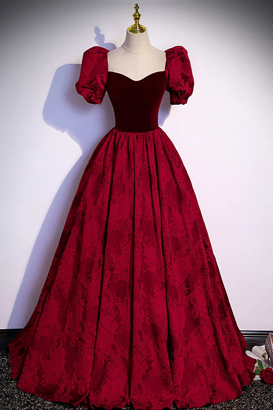 Pretty A-Line Short Sleeve Jacquard Satin Velvet Burgundy Long Prom Dress Evening Dress