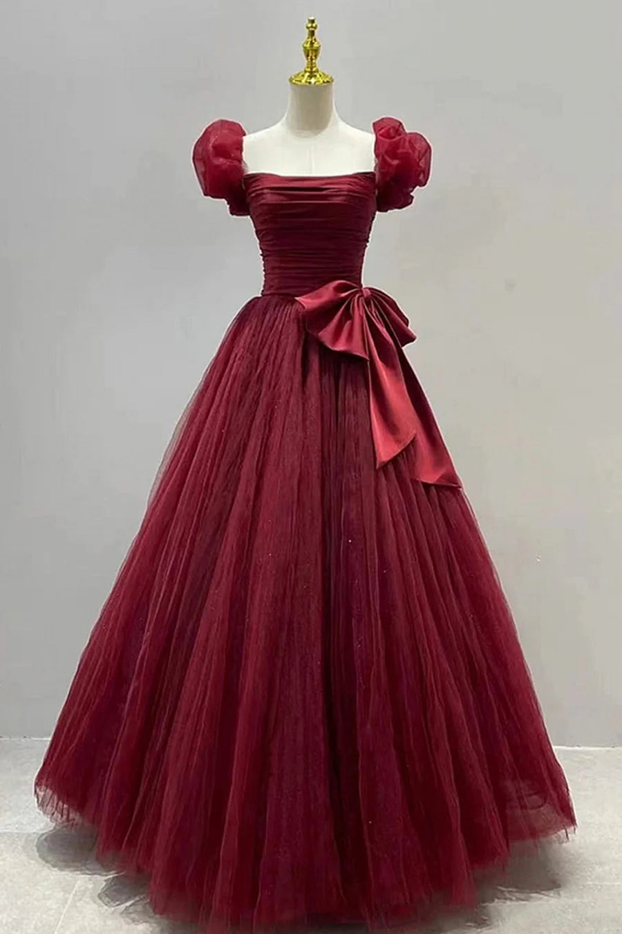 Pretty A-Line Short Sleeve Pleated Tulle Burgundy Formal Dresses With Bow