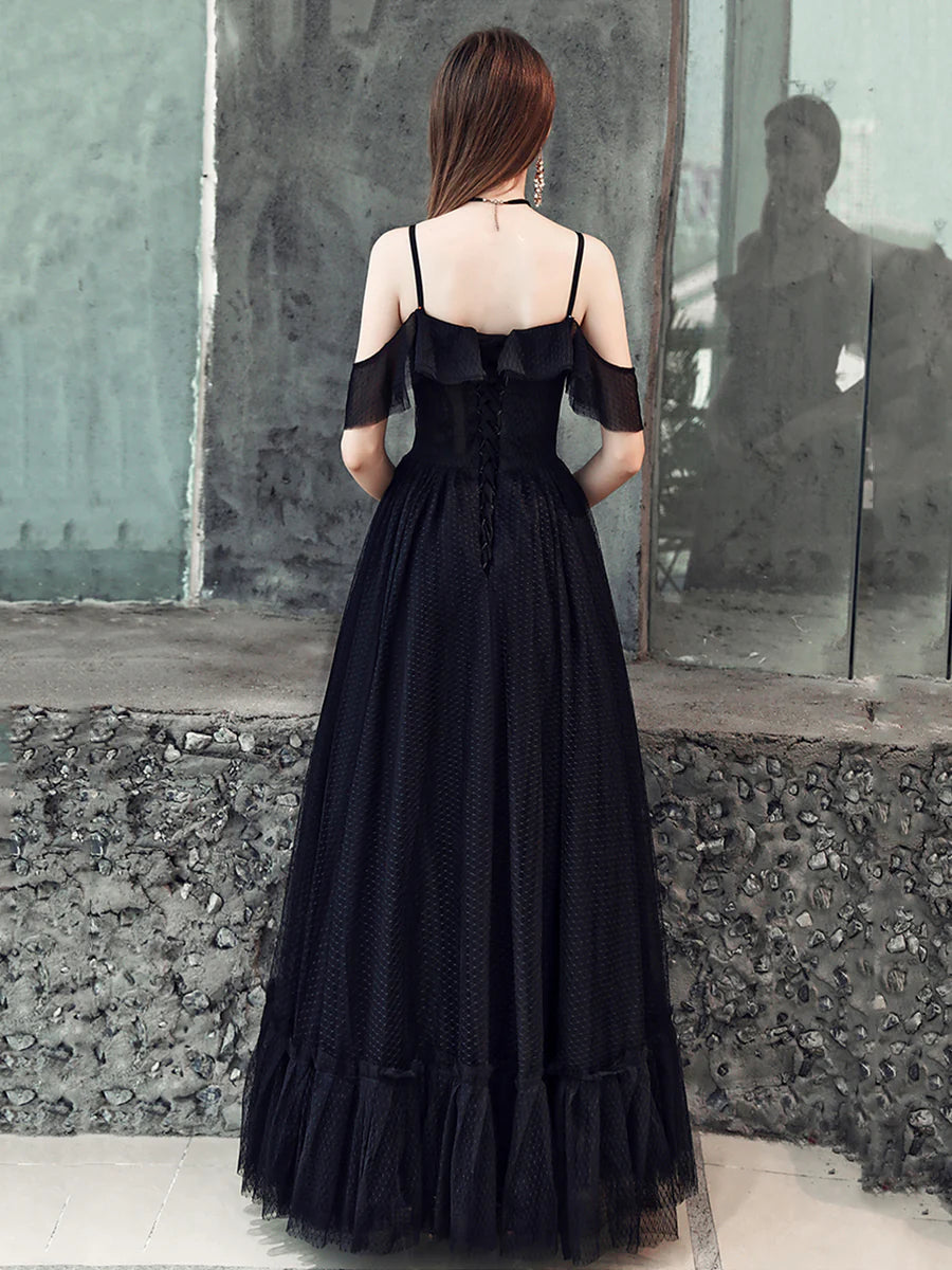 Pretty A-Line Spaghetti Strap Applique Tulle Black Floor Length Prom Dress With Lace
