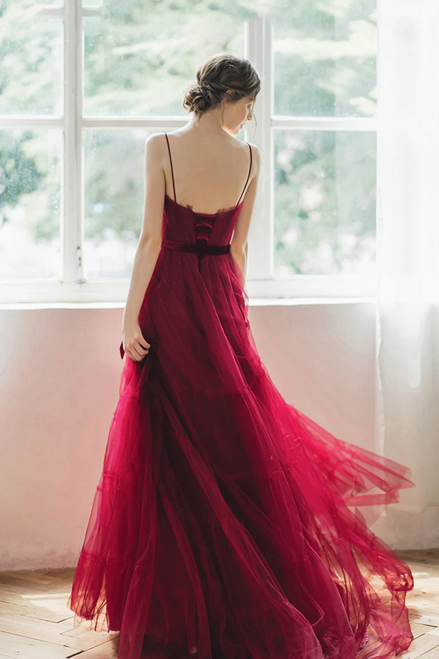 Pretty A-Line Spaghetti Strap Ruffle Tulle Burgundy Long Prom Dresses