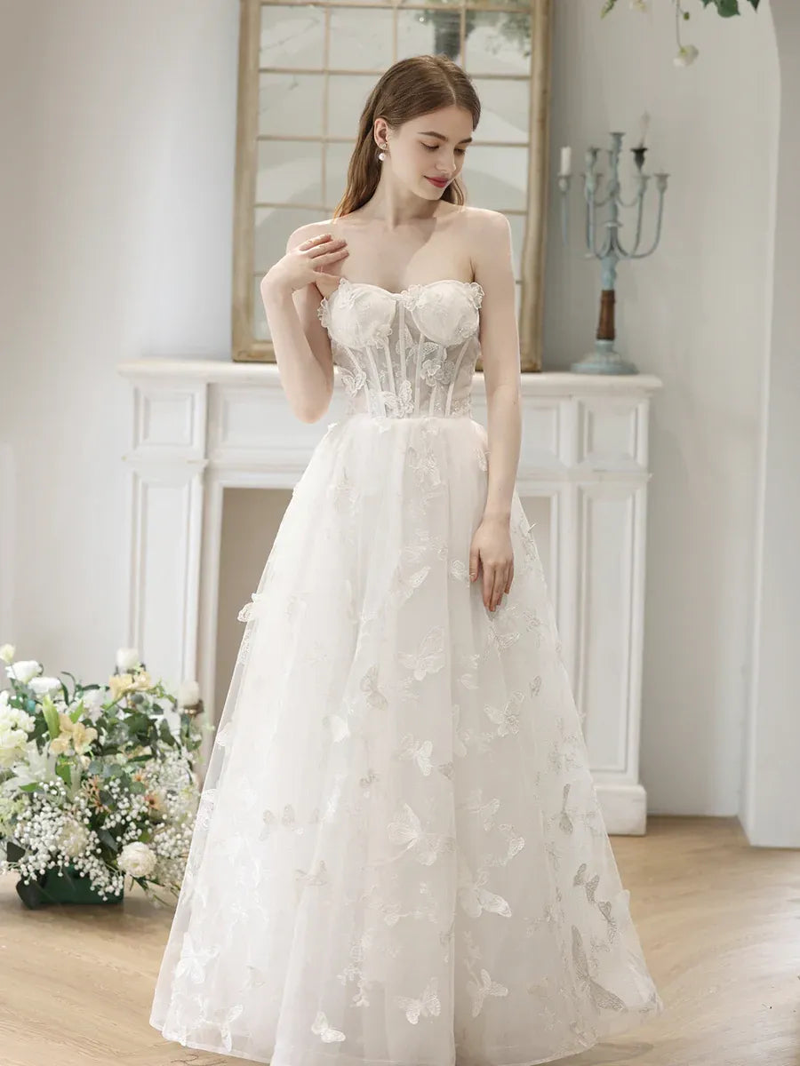 Pretty A-Line Straps Applique Bodycon Tulle Lace White Long Prom Dresses