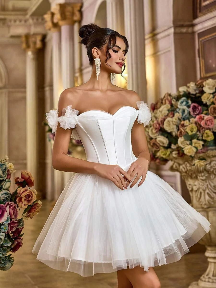 Pretty A-Line Off-Shoulder Corset Flower Tulle Satin White Short Homecoming Dress