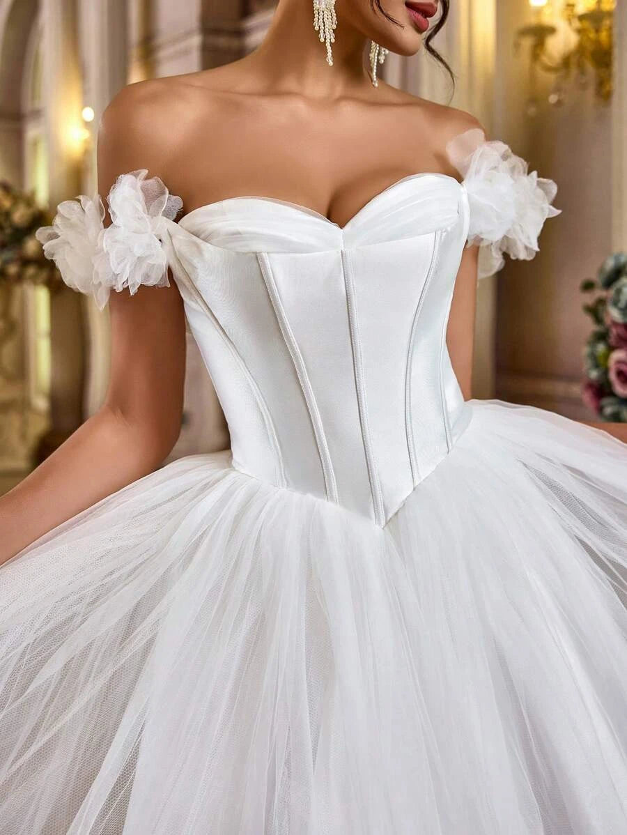 Pretty A-Line Off-Shoulder Corset Flower Tulle Satin White Short Homecoming Dress