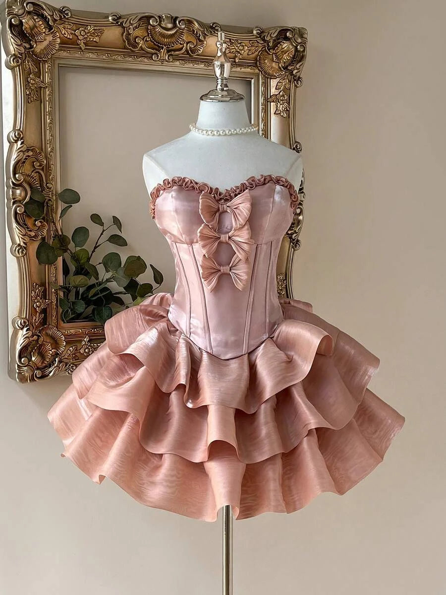 Pretty A-Line Sweetheart Bow-Accent Ruffled Organza Blush Pink Mini Homecoming Dresses