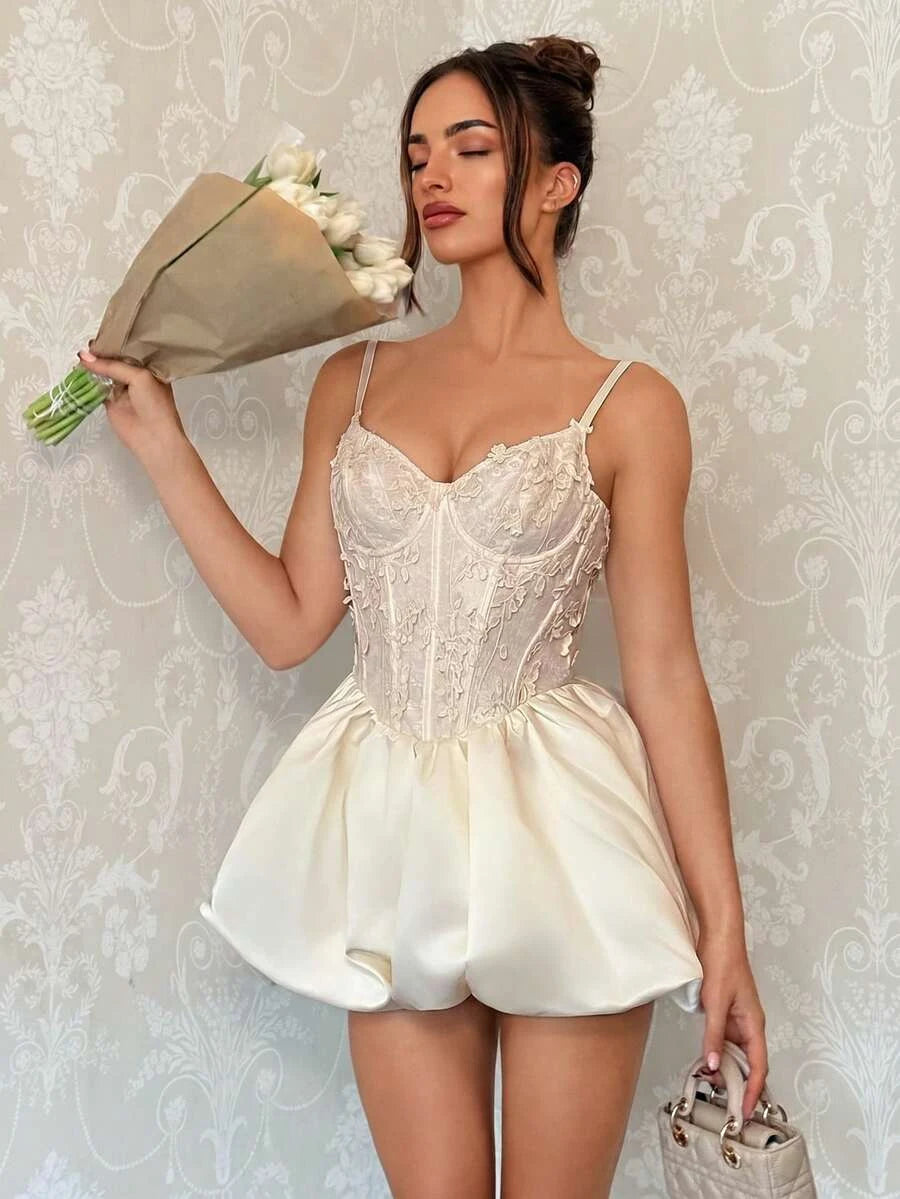 Pretty A-Line Sweetheart Corset 3D Lace Embroidery Bubble Hem Cream Mini Homecoming Dress