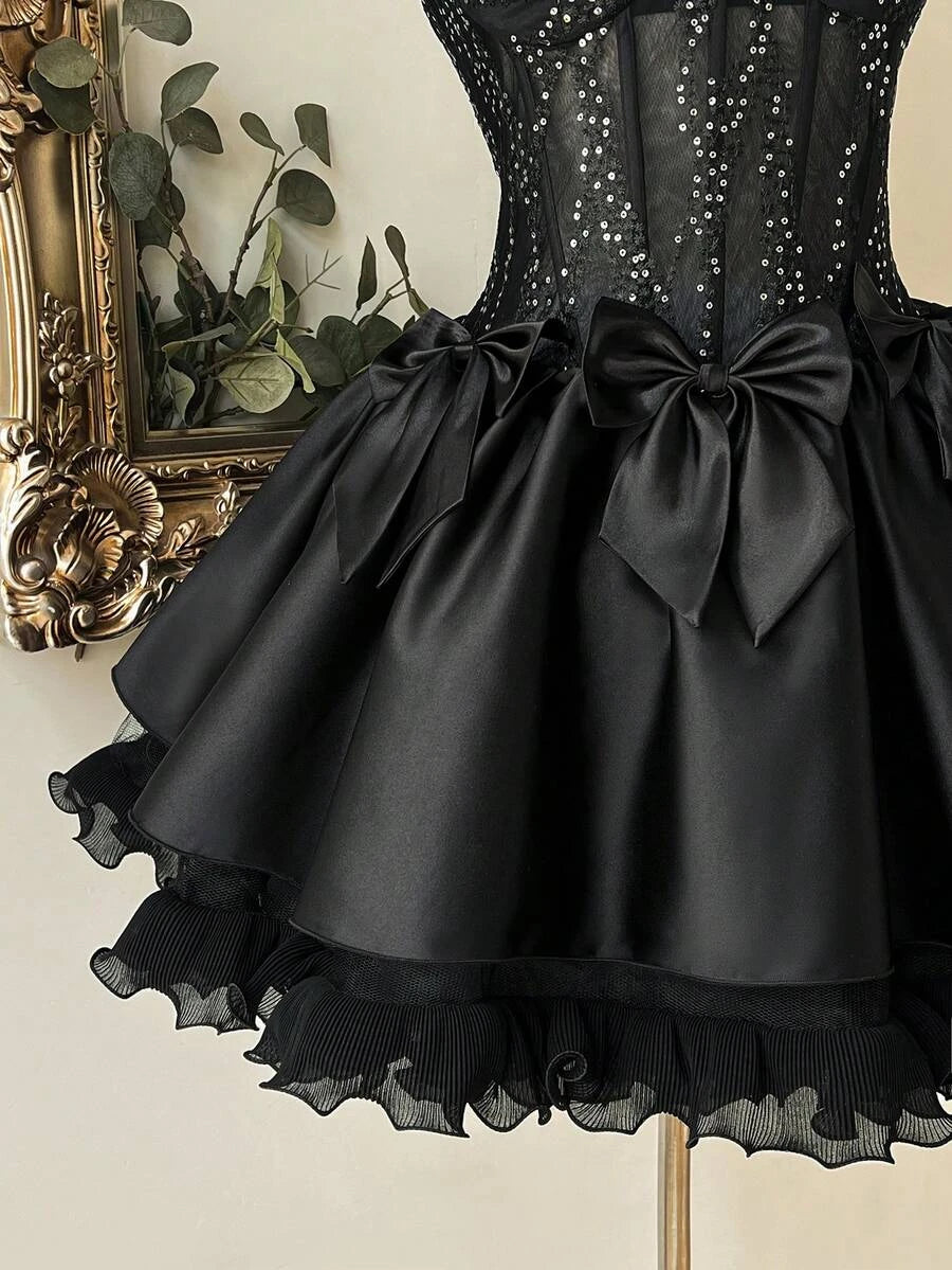 Pretty A-Line Sweetheart Corset Sequin Bow Black Short Homecoming Dresses