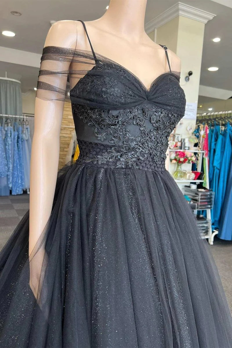 Princess A-line Spaghetti Straps Applique Tulle Black Long Prom Dress