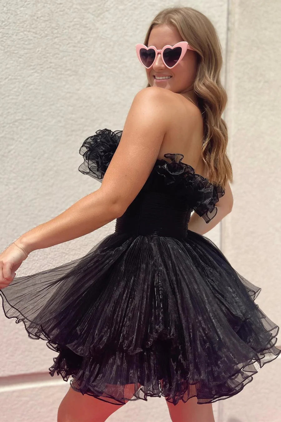 Retro Elegance Organza Strapless Pleated Ruffles Short Dress Homecoming Dress