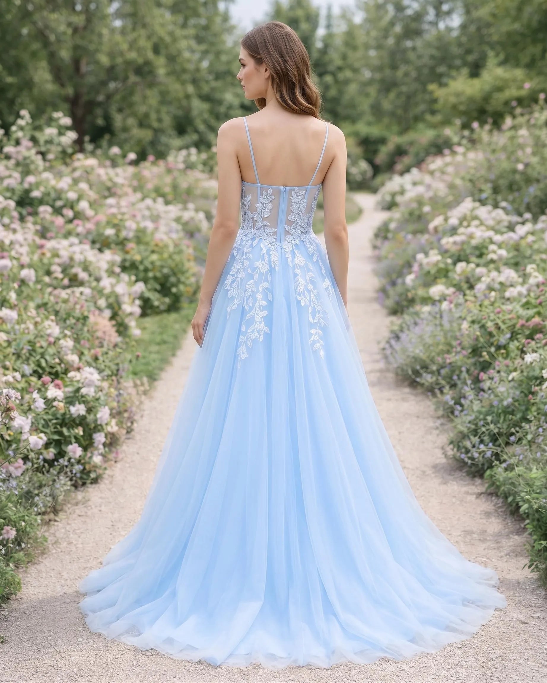 Romantic A-Line Sweetheart Lace Applique Tulle Light Blue Floor-Length Prom Dress
