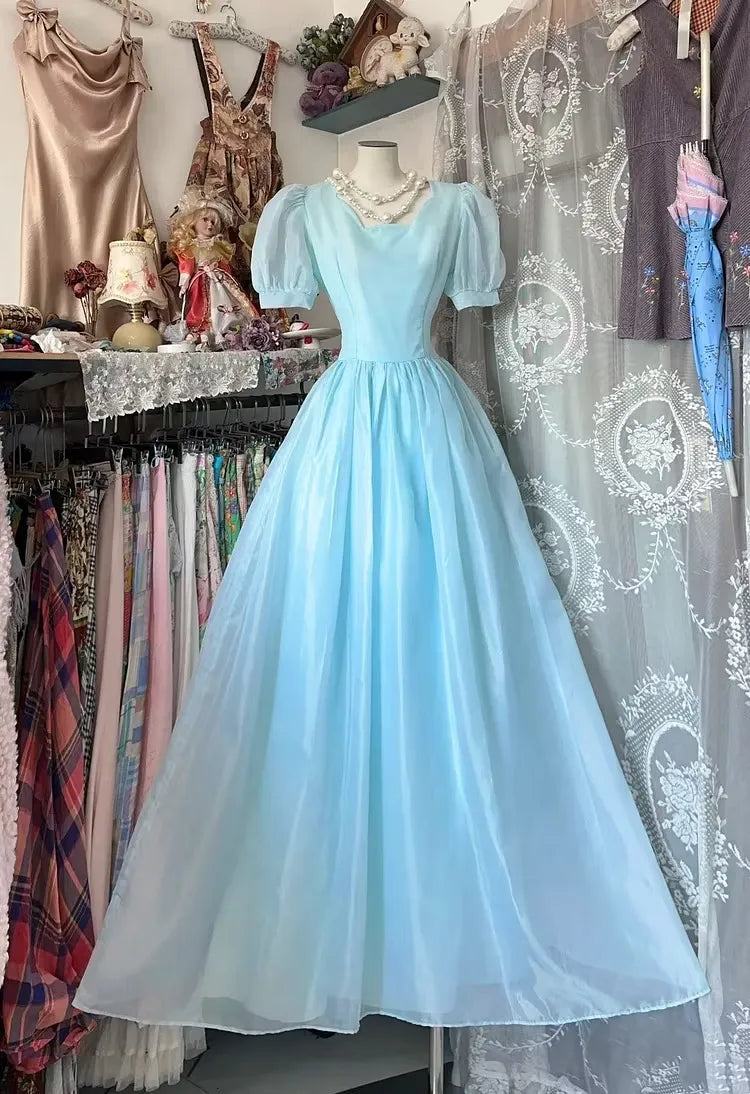 Romantic A-Line Square-Neck Puff-Sleeve Voluminous Light Blue Floor-Length Prom Dress