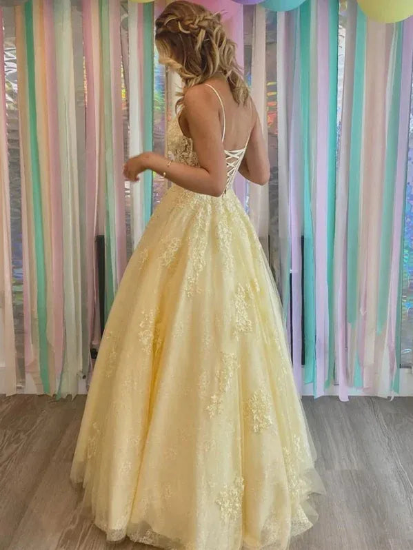 Romantic A-Line V-Neck Corset Appliques Lace Tulle Pale Yellow Floor-Length Prom Dress