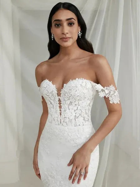 Romantic Mermaid Off-Shoulder Lace Applique White Long Wedding Dress For Sale