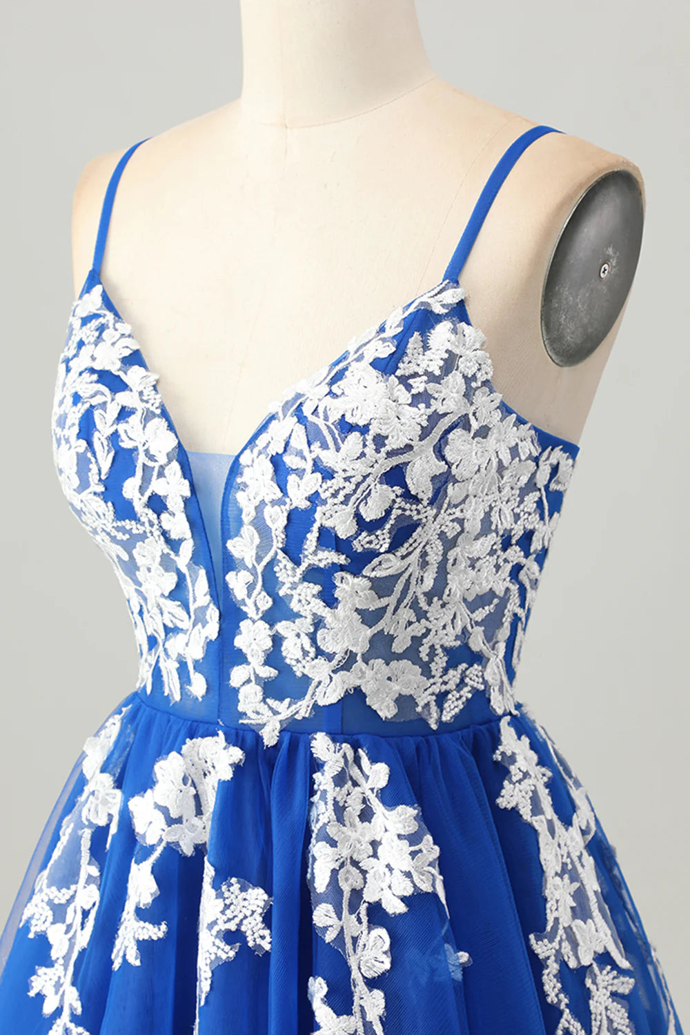 Royal Blue Tulle With Applique V Neck Spaghetti Straps A-Line Short Lace Up Back party Dress