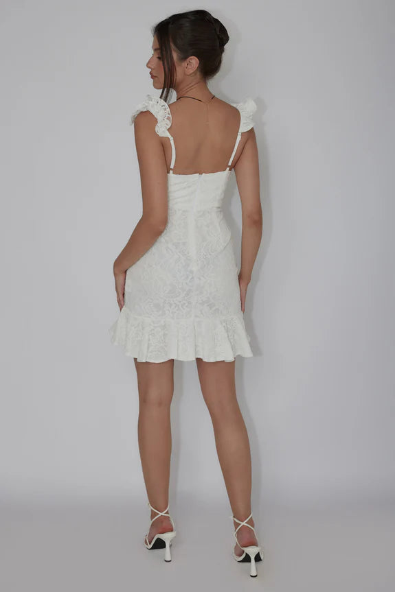Ruffle Strap V-wire Lace White Mini Homecoming Dress With Ruffle-trim Hem