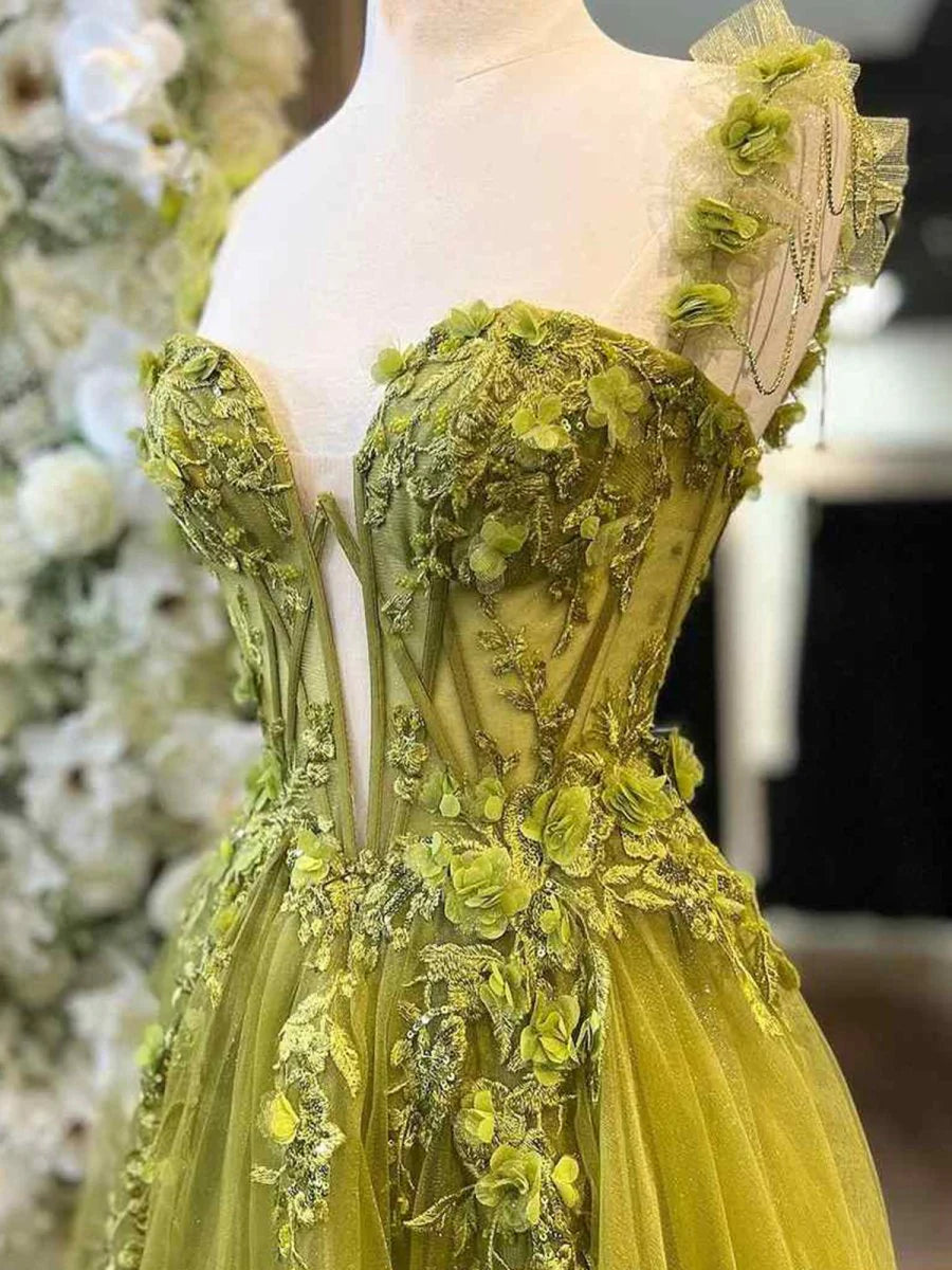 Sage Tulle A-Line Sweetheart Neck BodyCon Prom Dresses With Lace Appliques