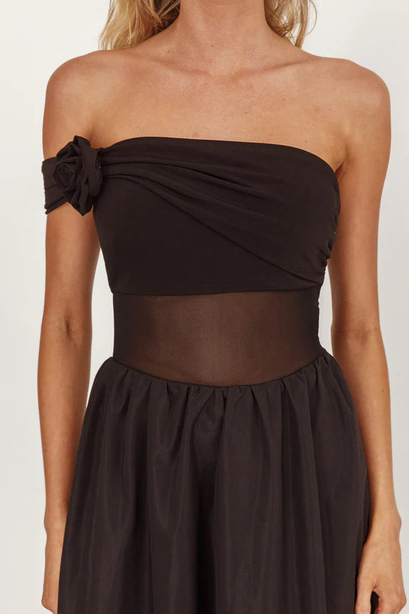 Sexy One Sleeve 3D Flowers Sheer Waist Black Midi Homecoming Prom Dress