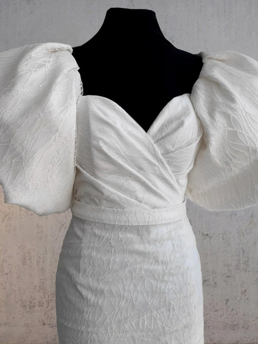 Sheath Diamond White Satin Applique Short Puff Sleeves V-Neck Short Wedding Dress No Veils