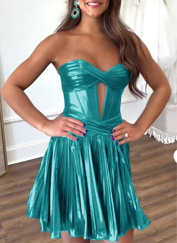 Shiny A-Line Strapless Twist Cutout Pleated Teal Short Homecoming Dress For Ladies
