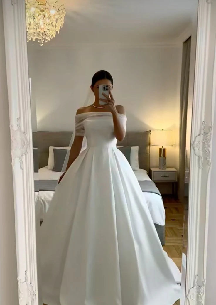 Simple Ball Gown Off The Shoulder Puffy Floor Length Wedding Dress Bridal Gown No Veils