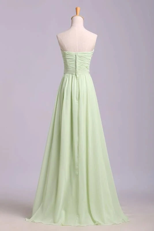 Simple Chiffon Strapless Sweetheart Prom Dress Pleated Sleeveless Long Bridesmaid Dresses