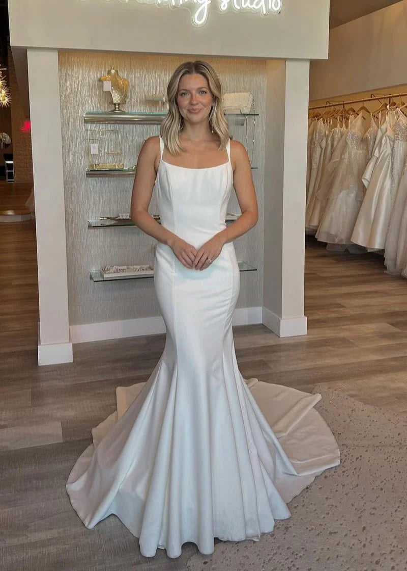 Simple Mermaid Scoop Neck Backless Diamond White Satin Wedding Dresses With Sweep-Train