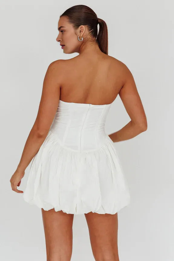 Simple Strapless Bubble Hem Black Mini Homecoming Dress For Ladies