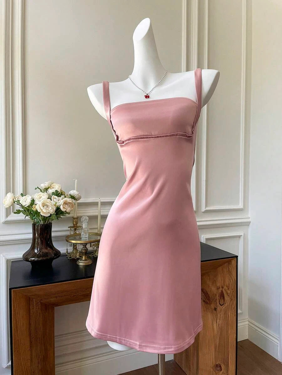 Simple Sheath Square Neck Ruched Bust Strappy Dusty Pink Mini Homecoming Dresses