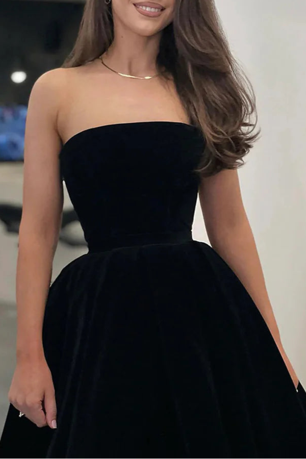 Simplicity Black Velvet Strapless Knee length Homecoming Dress A-Line Evening Party Dress
