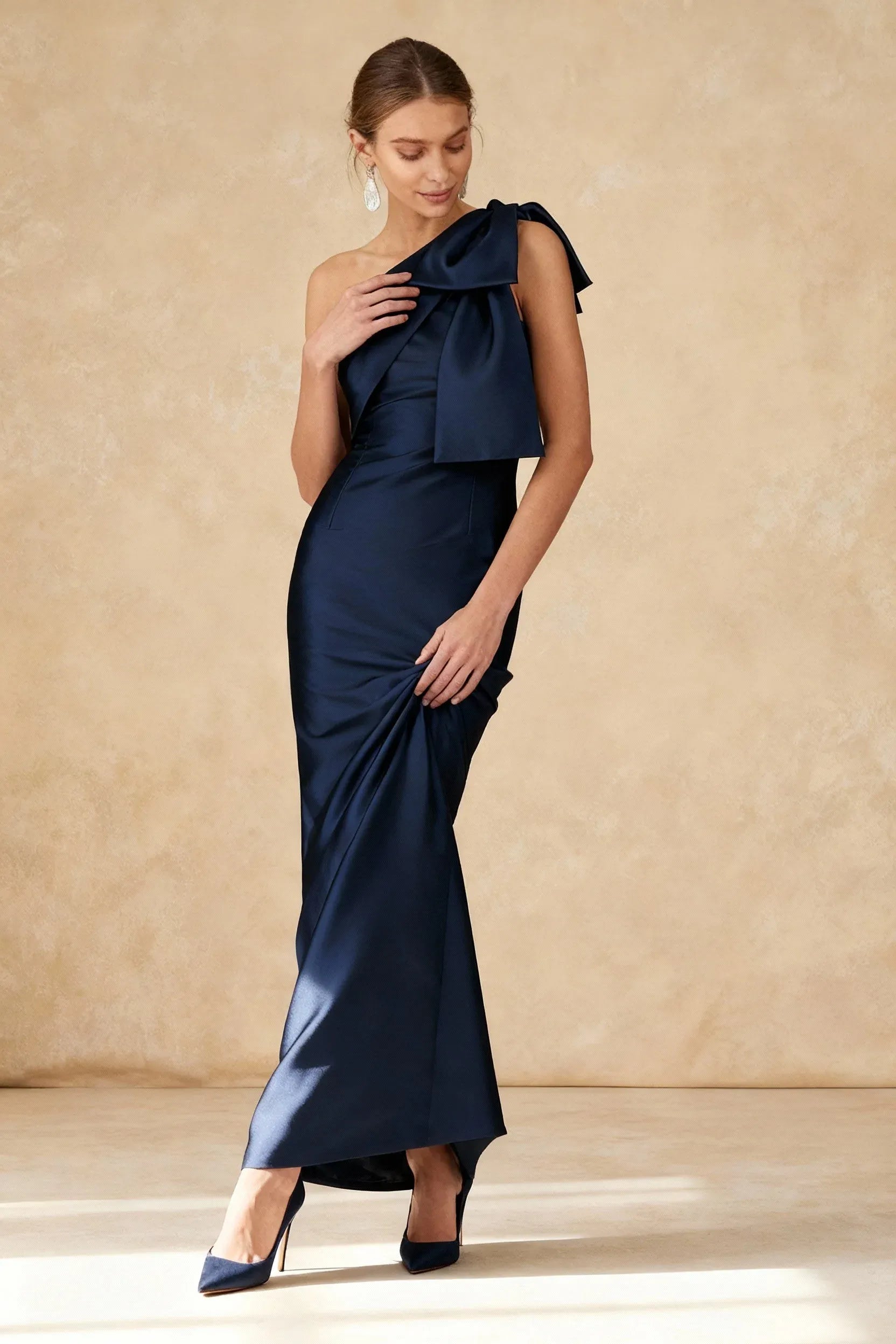 Sophisticated Mermaid One-Shoulder Bow Navy Floor-Length Prom Dress With Back Slit