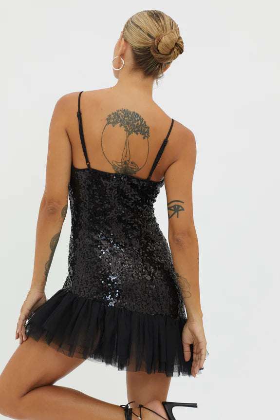 Spaghetti Straps Ruffle Tulle Hem Sequin Black Mini Homecoming Dress