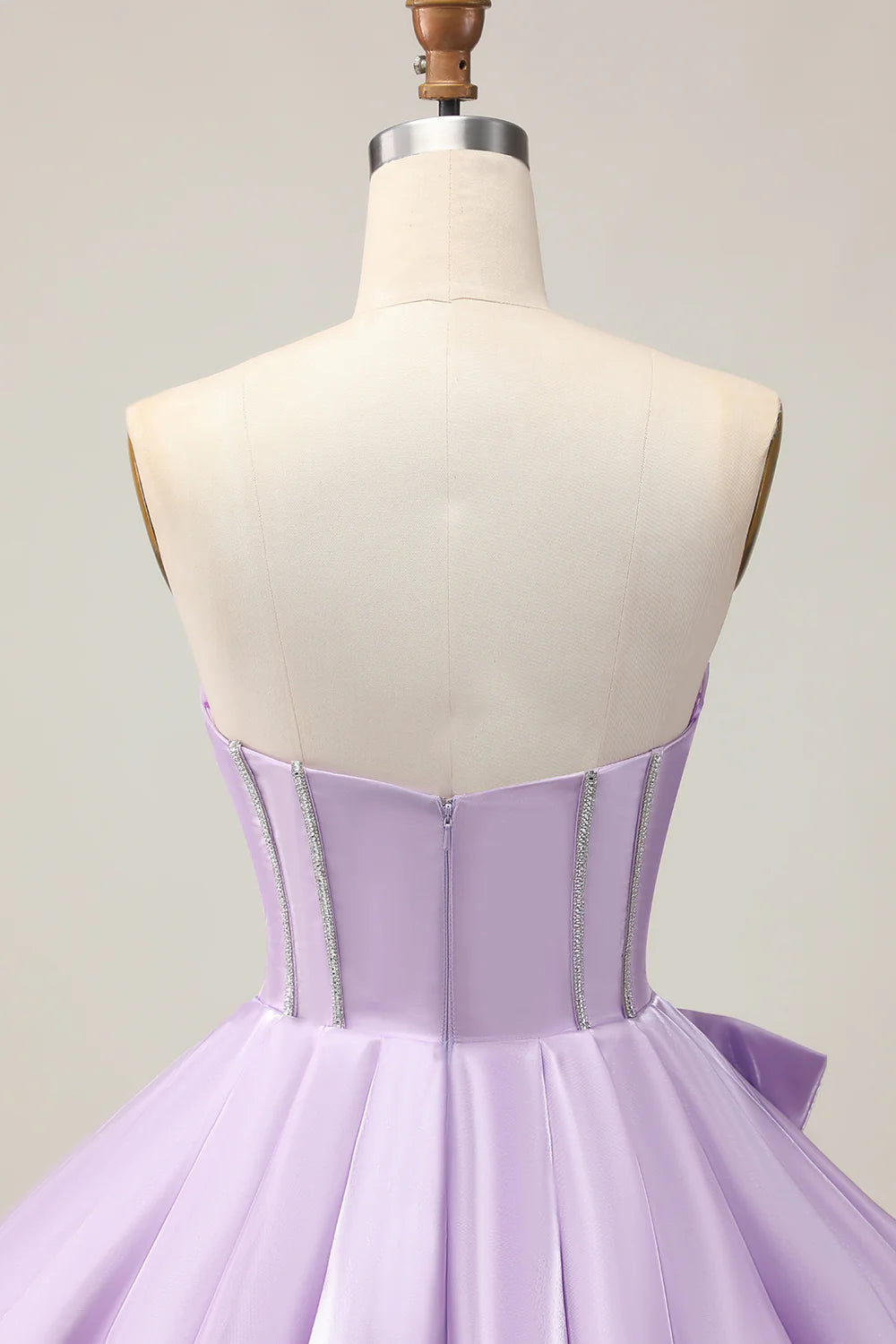 Sparkly Purple Sweetheart Collar A-Line Strapless Sequins Short Homecoming Party Dress With Bow