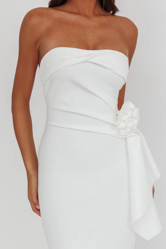 Strapless Sleeveless Ruffle Rosette White Midi Prom Dress With Slit Back