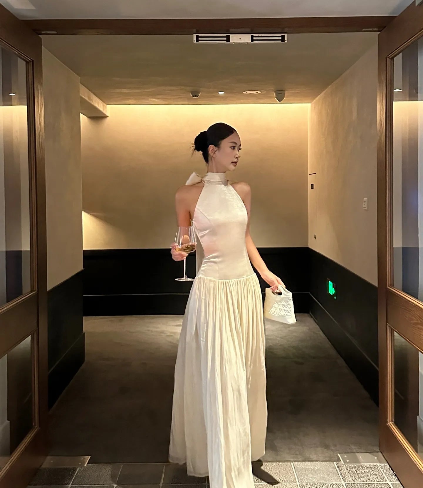 Stunning A-Line Halter Neck Tie Bow Pleated Ivory Floor-Length Prom Dress Hot Sale