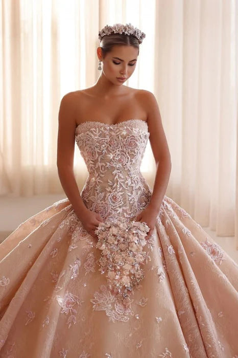 Stunning Lace Satin Appliques Strapless Sleeveless A-Line Chapel Wedding Dress No Veils