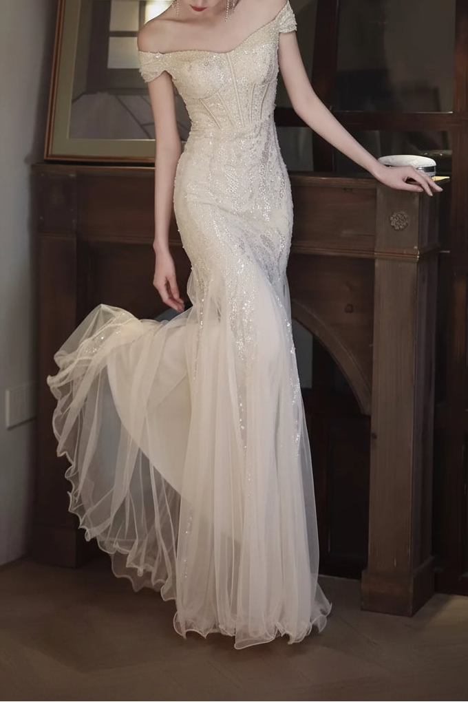 Stunning Mermaid Off-Shoulder Corset Sequin Champagne Floor-Length Prom Dress