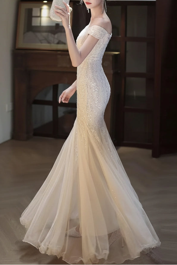 Stunning Mermaid Off-Shoulder Corset Sequin Champagne Floor-Length Prom Dress