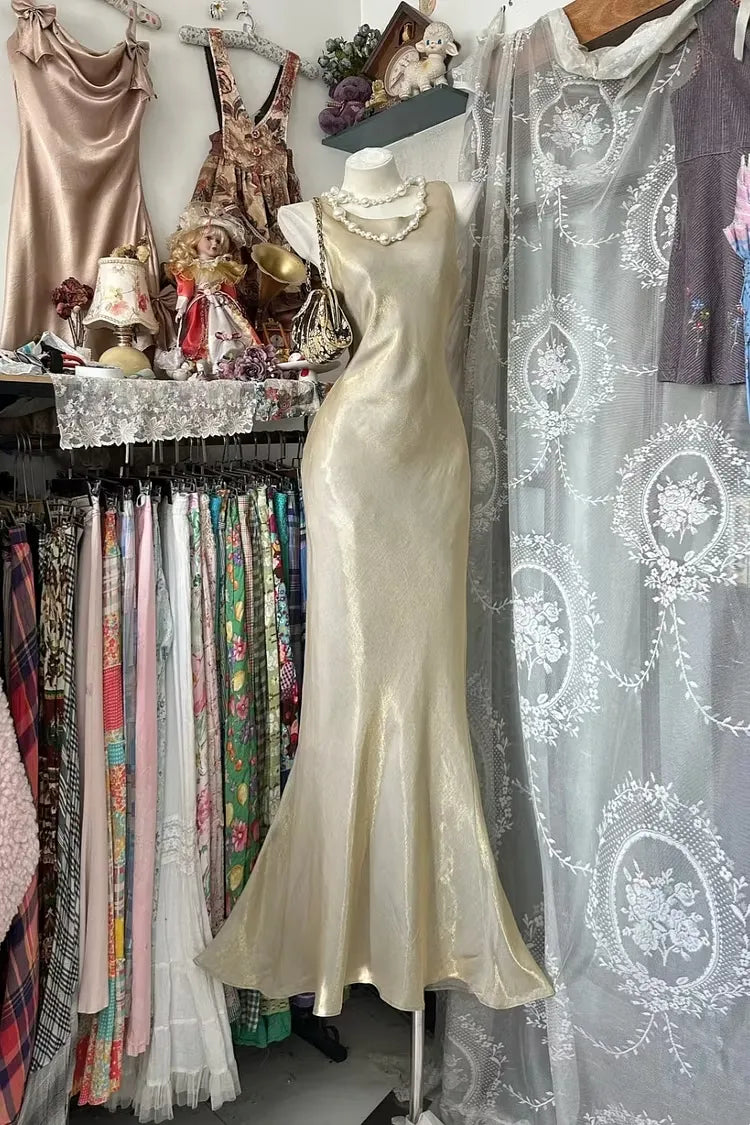 Stylish Mermaid Round-Neck Open Back Champagne Floor-Length Prom Dress Custom