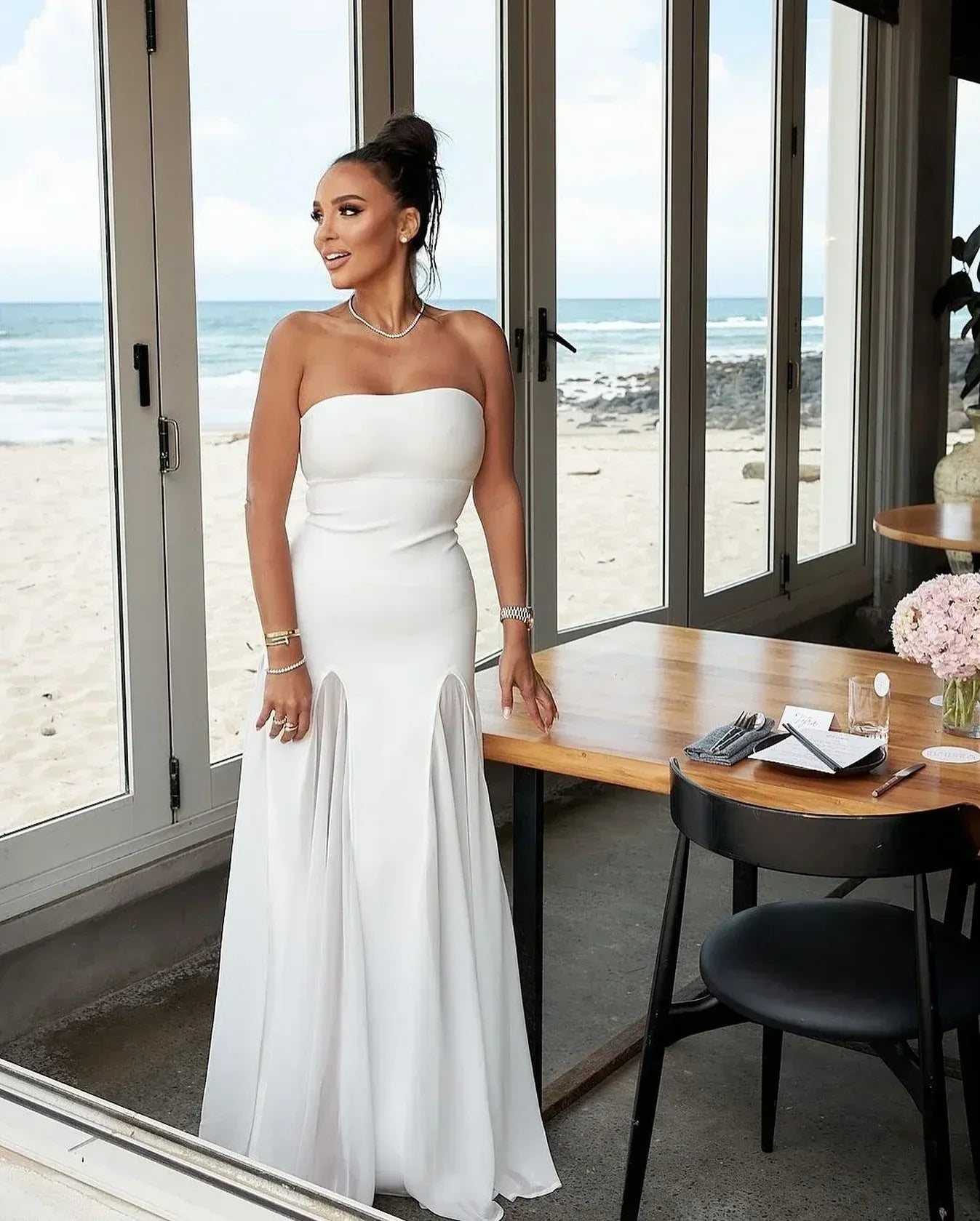Stylish Mermaid Strapless Godet Mesh White Floor Length Prom Dress