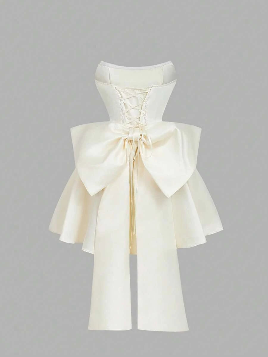 Stylish A-Line Strapless Bow-Back Draped Satin Ivory Short Homecoming Dresses