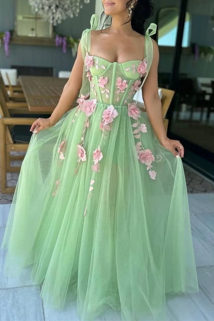 Sweet Green Tulle With Appliques Sweetheart Neck A-Line Straps Sleeveless Long Prom Dress